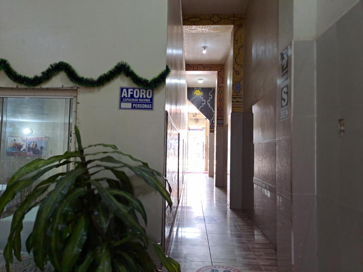 מלון פוקאלפה Hospedaje El Emperador מראה חיצוני תמונה