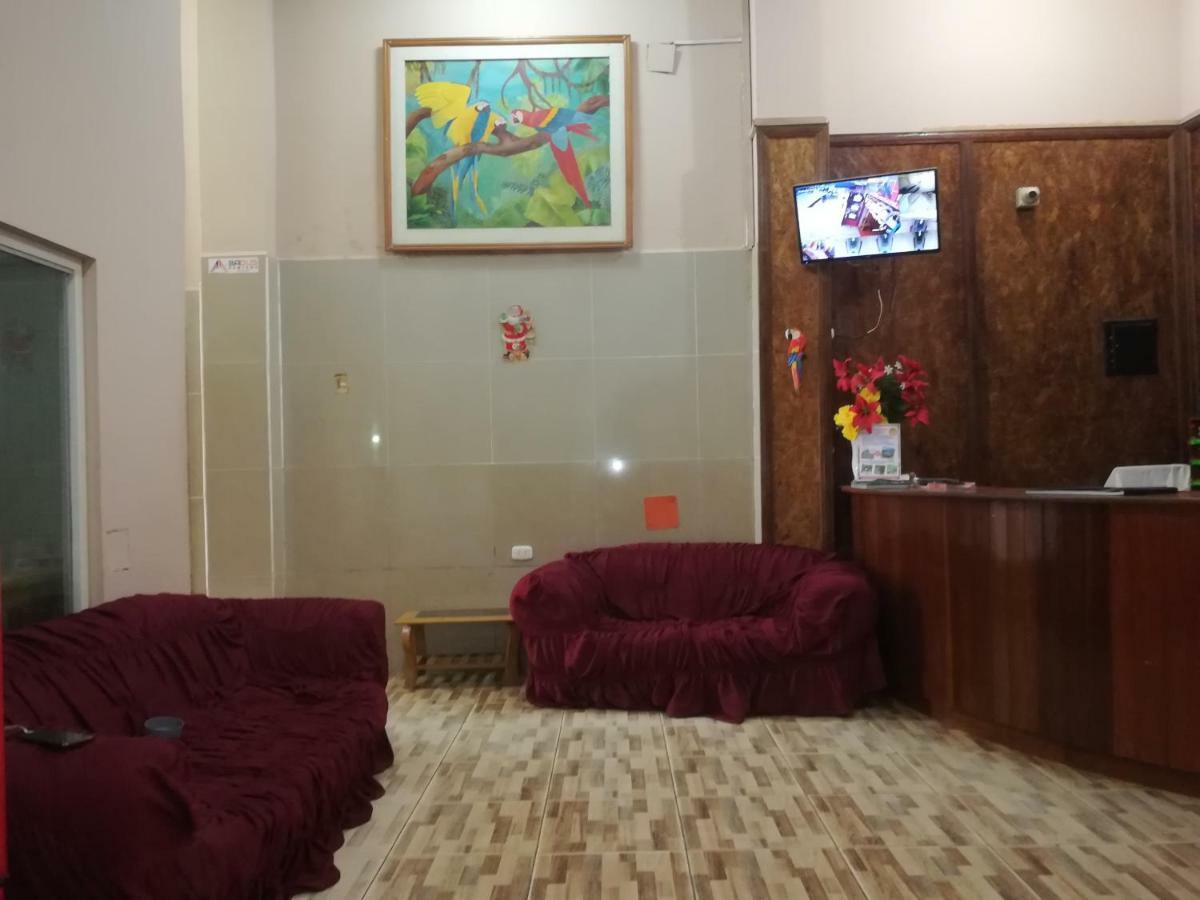 מלון פוקאלפה Hospedaje El Emperador מראה חיצוני תמונה